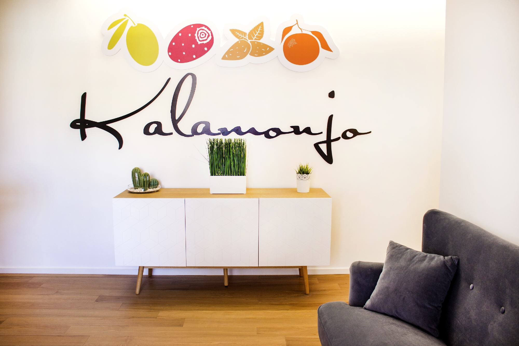 Kalamonjo Suite & Rooms