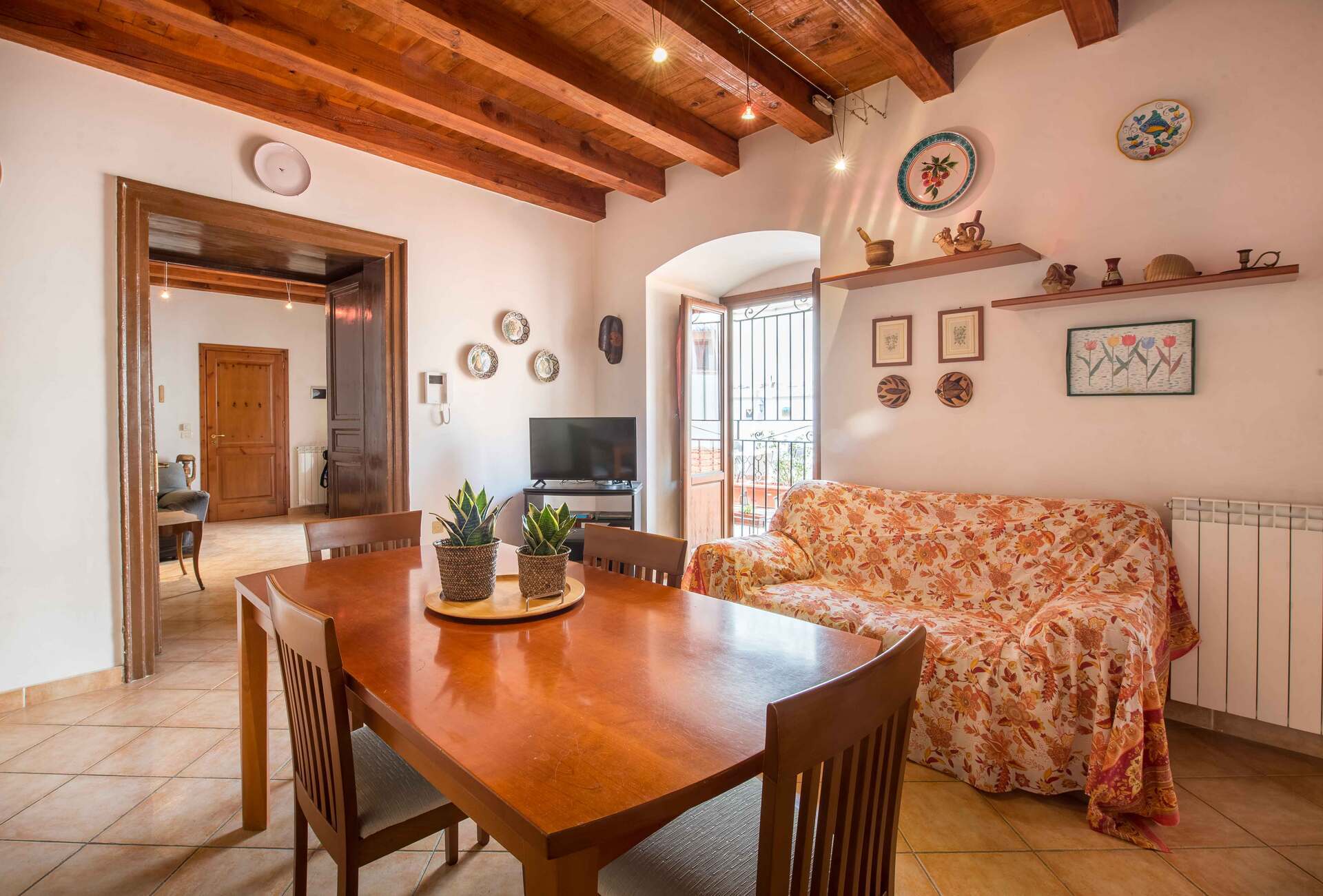 Nice Apartment In Palazzo Vatticani